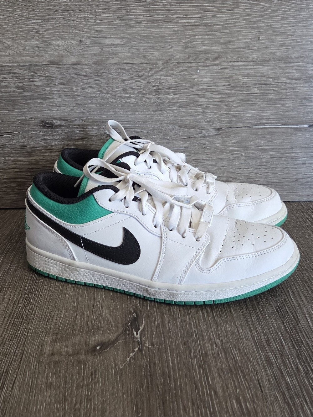 Air Jordan 1 Low Lucky Green White Black 553558-129 Men’s US 8